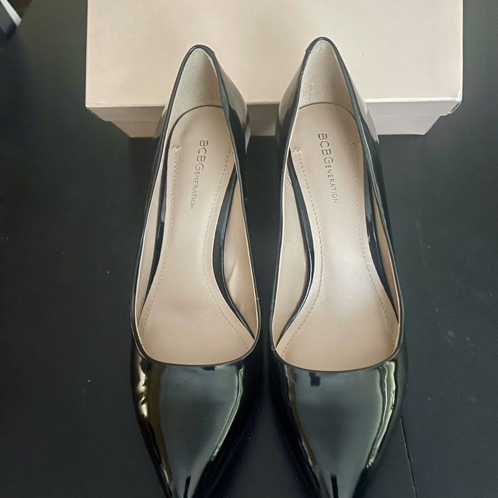 Bcbgeneration Women’s Pointed Toe Classic Pump Bl… - image 3